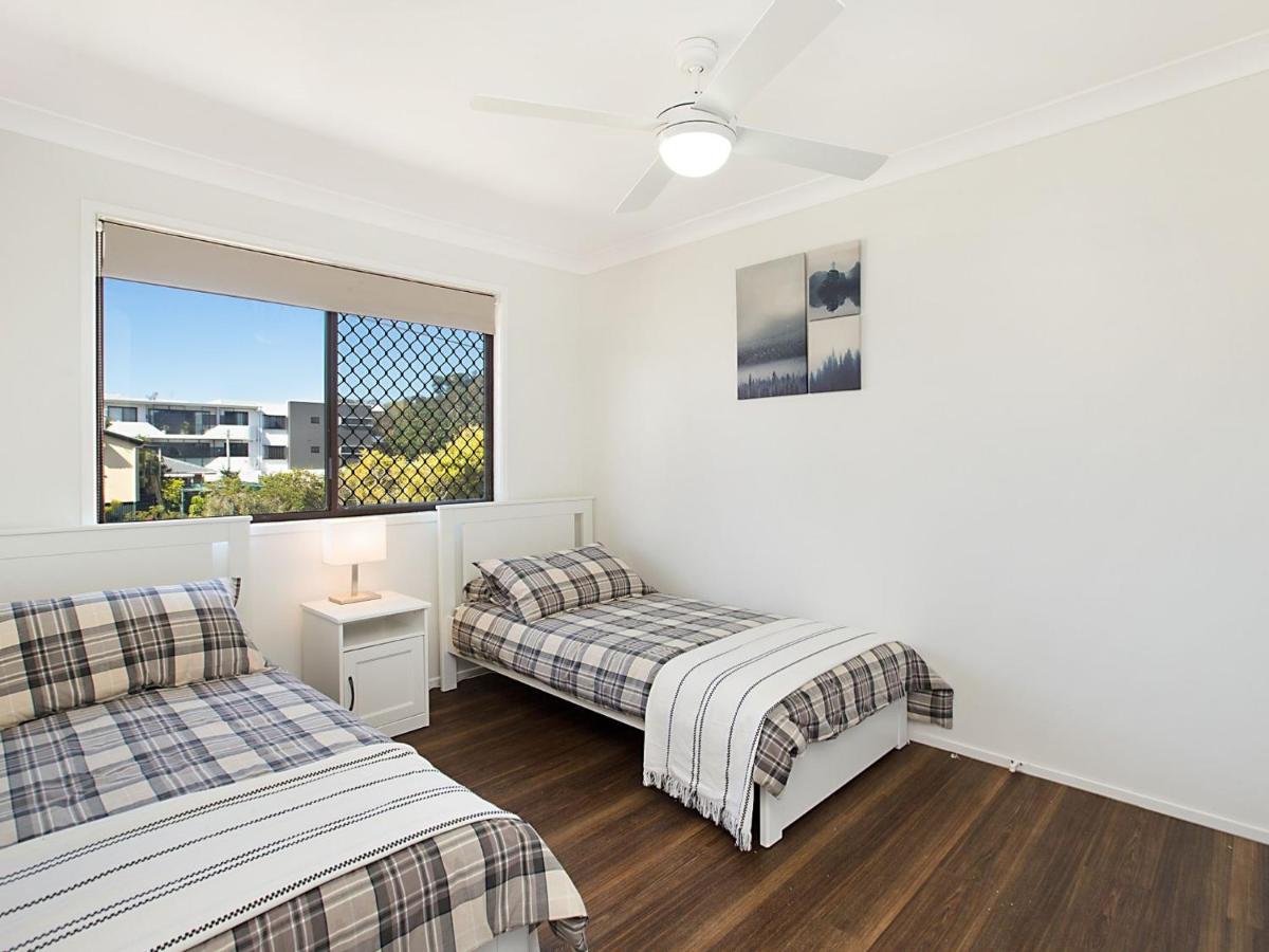 Apartment Kirra Sea 5